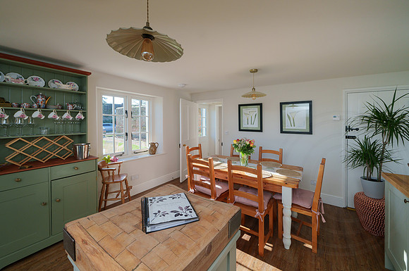 014 Damson Cottage - Feb2025- photo by Ash Mills