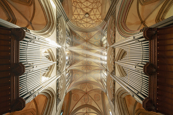 104 Salisbury Cathedral - 4thApril2021 - Photo by Ash Mills