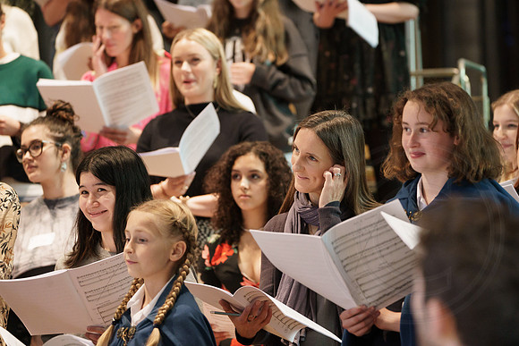0055 30th Anniversary of Salisbury Cathedral Girls Choir - photo by Ash Mills