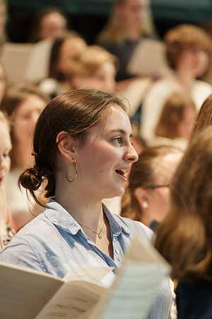 0071 30th Anniversary of Salisbury Cathedral Girls Choir - photo by Ash Mills