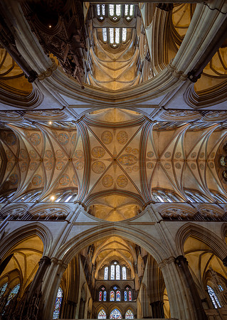 011   12thOct17 Salisbury Cathedral - photo by Ash Mills