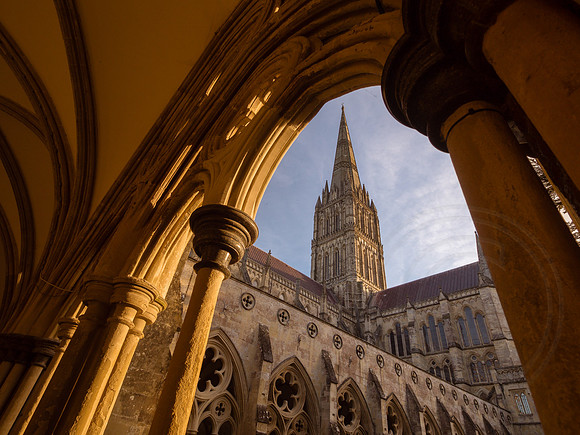 007   25thOctober2017 - Salisbury Cathedral - Photo by Ash Mills