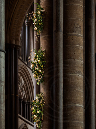 002  Salisbury Cathedral - 22ndDec2017 - Photo by Ash Mills