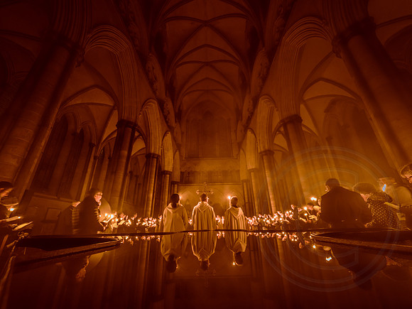 040 Dawn Eucharist at Salisbury Cathedral - photo by Ash Mills
