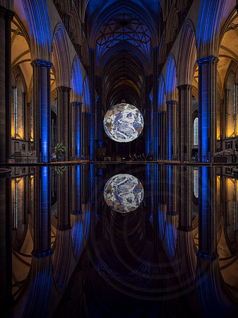 088 24May2019 - Salisbury Cathedral - Moon Songs - Gaia - Photo by Ash Mills