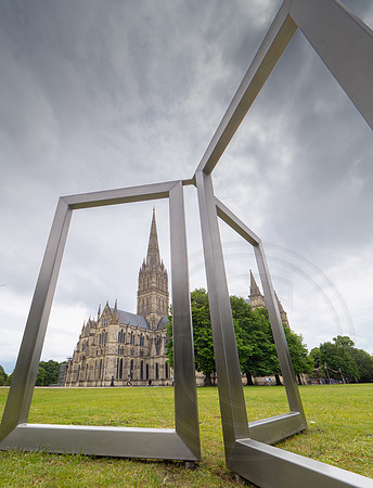 292 Beyond  - Diane Maclean - Salisbury Cathedral 10thJune2019- photo by Ash Mills