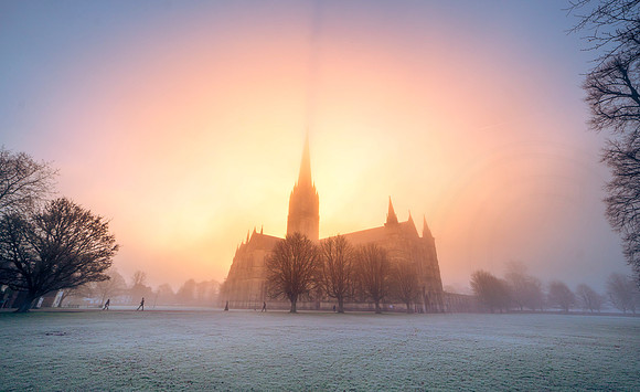 007 21stJan2020 - Salisbury Cathedral -   Photo by Ash Mills