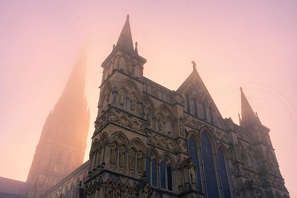 004 21stJan2020 - Salisbury Cathedral -   Photo by Ash Mills